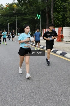 Runner Photo 4299137