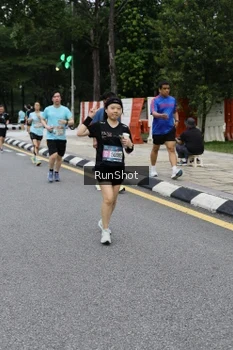 Runner Photo 4299149