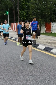 Runner Photo 4299157