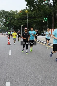 Runner Photo 4299159