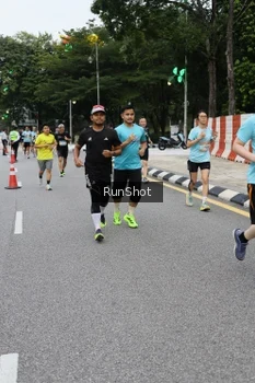 Runner Photo 4299161