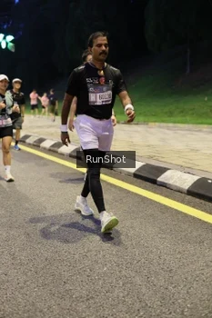 Runner Photo 4299165
