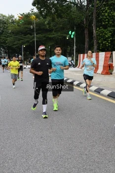 Runner Photo 4299167