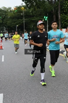 Runner Photo 4299172