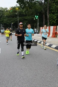 Runner Photo 4299177