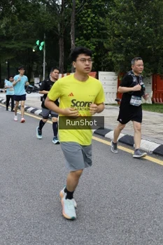 Runner Photo 4299185