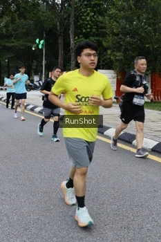 Runner Photo 4299198