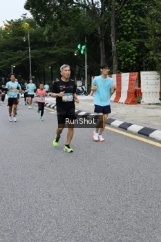 Runner Photo 4299208