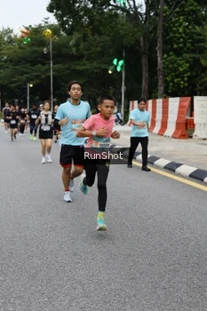 Runner Photo 4299219