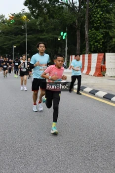Runner Photo 4299223