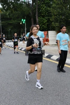 Runner Photo 4299237