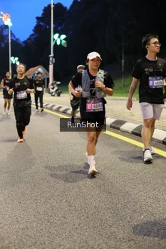 Runner Photo 4299246