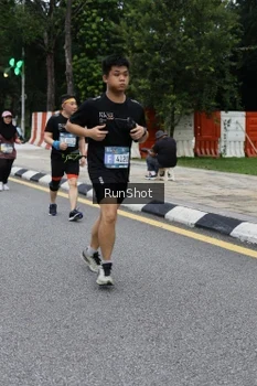 Runner Photo 4299254