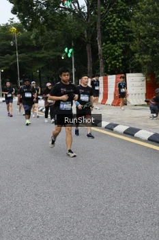 Runner Photo 4299255