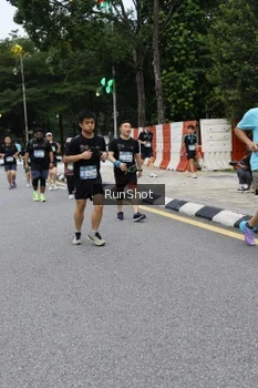Runner Photo 4299261