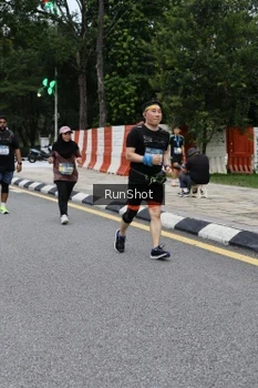 Runner Photo 4299271