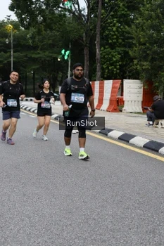 Runner Photo 4299285