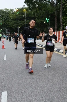 Runner Photo 4299298