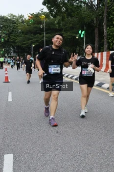 Runner Photo 4299303