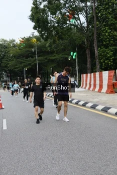 Runner Photo 4299312