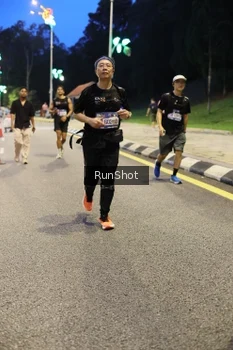 Runner Photo 4299317