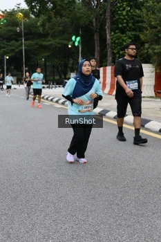 Runner Photo 4299321