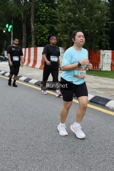 Runner Photo 4299324