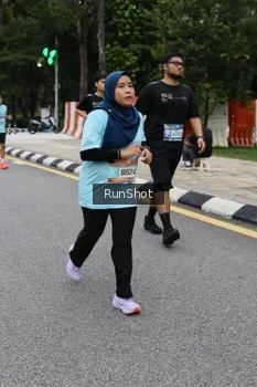 Runner Photo 4299336