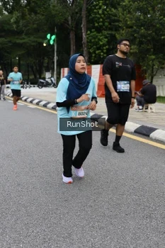 Runner Photo 4299337