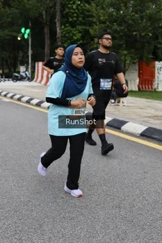 Runner Photo 4299342