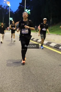 Runner Photo 4299346
