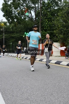 Runner Photo 4299353