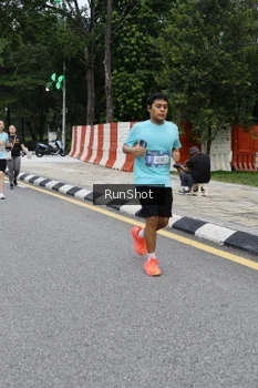 Runner Photo 4299361