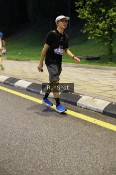 Runner Photo 4299415
