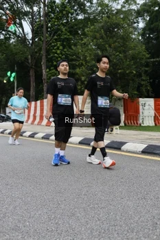Runner Photo 4299423