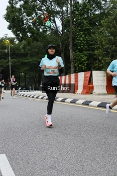 Runner Photo 4299430