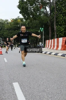Runner Photo 4299449