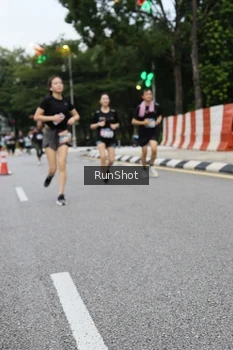 Runner Photo 4299471