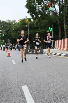 Runner Photo 4299479