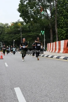 Runner Photo 4299489