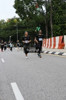 Runner Photo 4299499