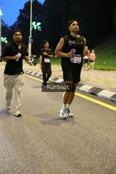 Runner Photo 4299502