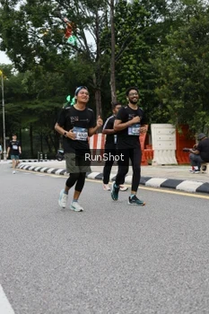 Runner Photo 4299509