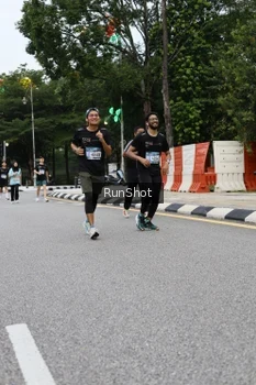 Runner Photo 4299510