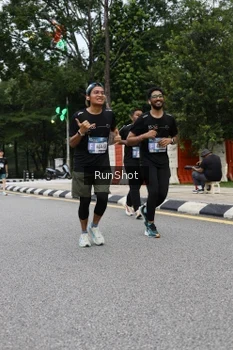 Runner Photo 4299519