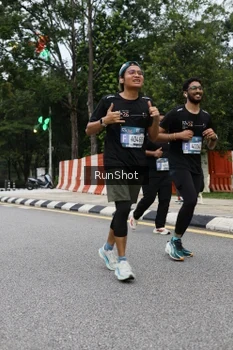 Runner Photo 4299523