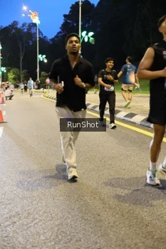 Runner Photo 4299533