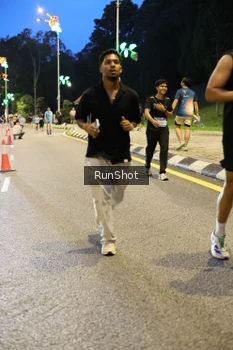Runner Photo 4299539