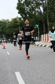 Runner Photo 4299552
