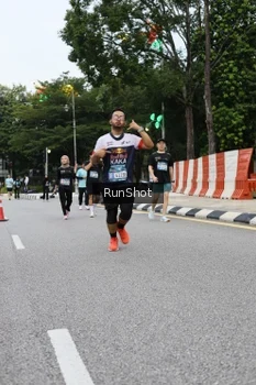 Runner Photo 4299570